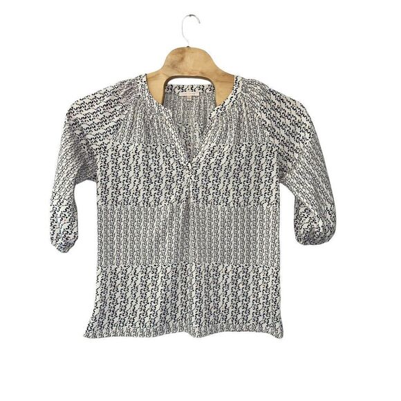 Skies Are Blue Womens Cream Geometric 3/4 Balloon Sleeve V Neck Top Blouse Small - Picture 1 of 4